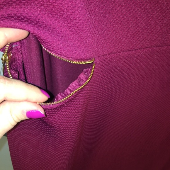 NWT The Limited Maroon Zipper Sheath Dress Size 10 - Picture 3 of 8